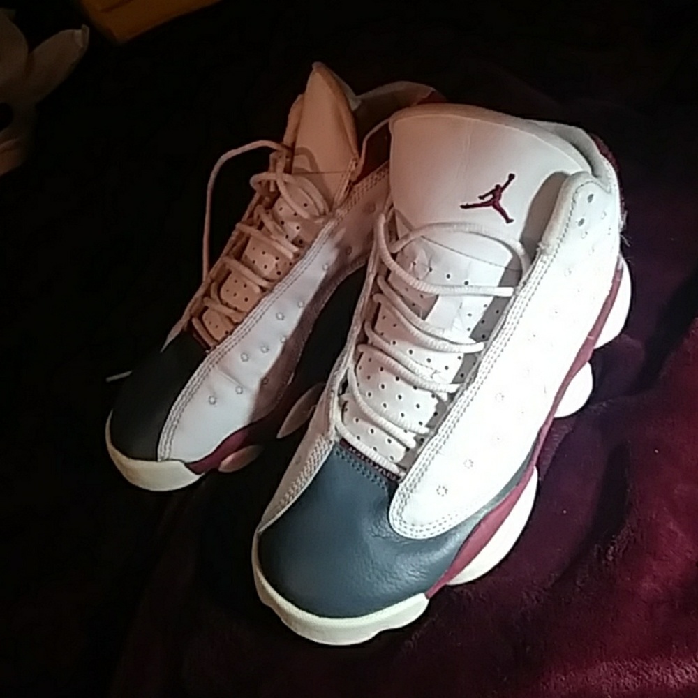 Jordans maroon, gray & white